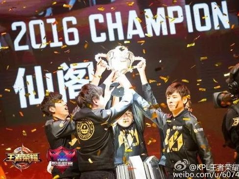 《十年荣耀,不止峡谷:王者荣耀现象级文化史诗全解析》(图5) image